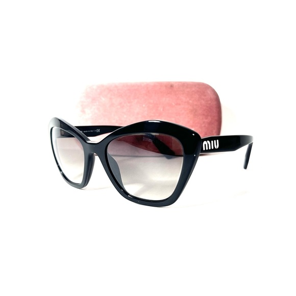 Authentic MIU MIU Black Cat Eyes Sunglasses - Picture 1 of 8